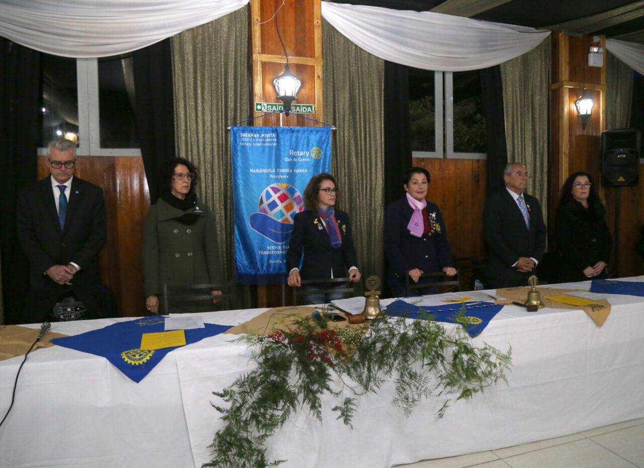 Novo Conselho Diretor do Rotary Club de Canela é empossado