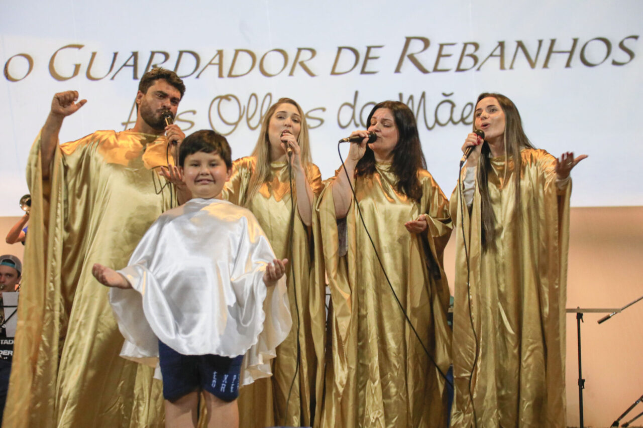 24_11_2021_34Sonho de Natal2021_Making Of do Ensaio, O Guardador de Rebanhos, aos Olhos da Mae - Recital. Foto Cleiton Thiele/SerraPress