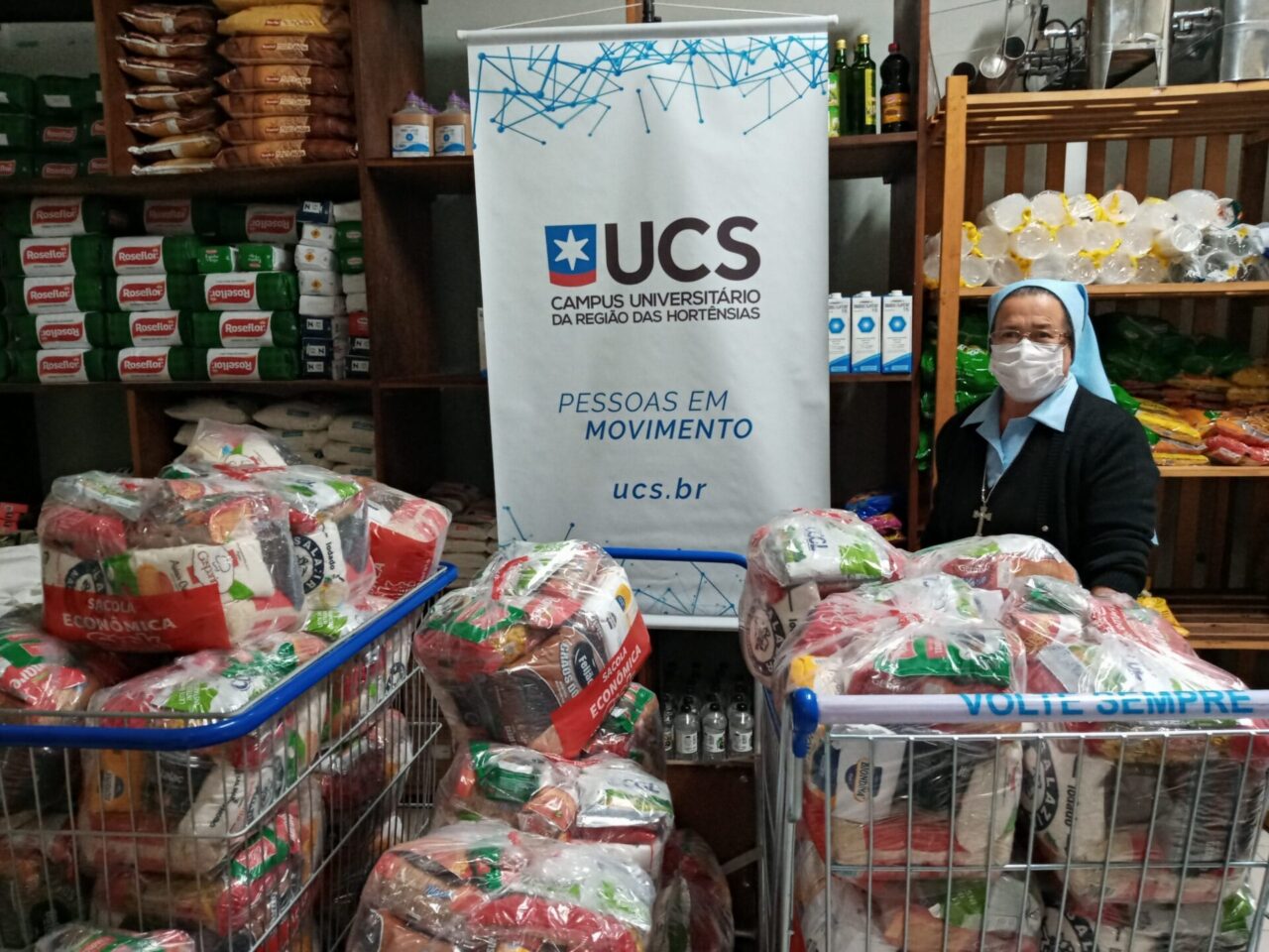 Oásis Santa Ângela recebe cestas básicas da ADUCS