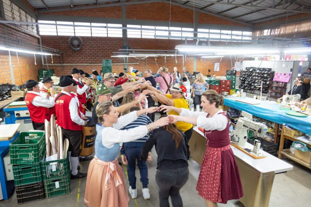 Oktober-na-Industria-4