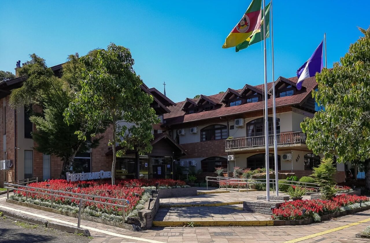Paço Municipal estará fechado no feriadão de Carnaval - Júlio Dias