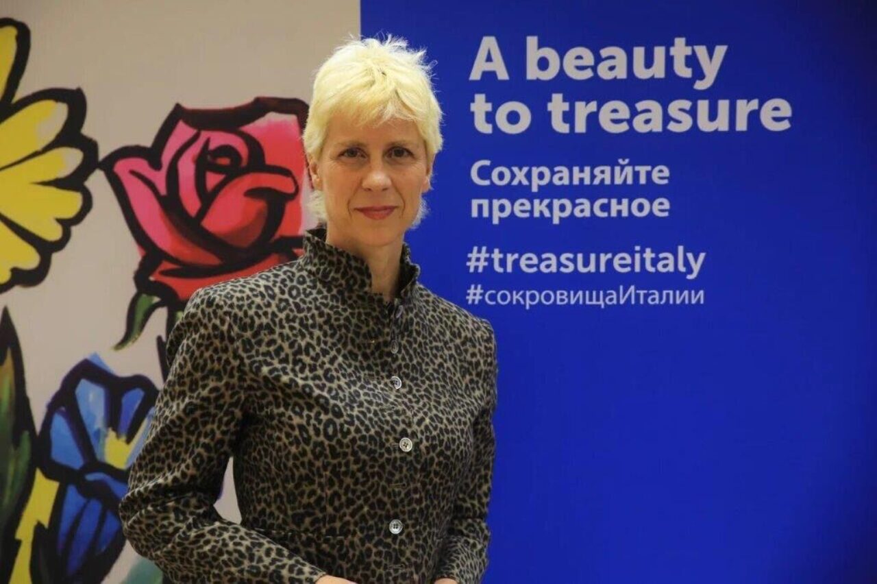 Para destacar o tema Turismo Gastronômico: Originalidade e Premiunização, nossa palestrante será Maria Elena Rossi, da Itália.