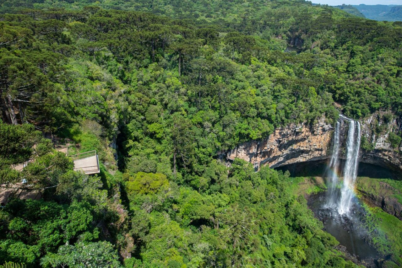 Para acessar qualquer uma das lojas o visitante não precisa adquirir o ingresso para o parque. Foto: Rafael Cavalli
