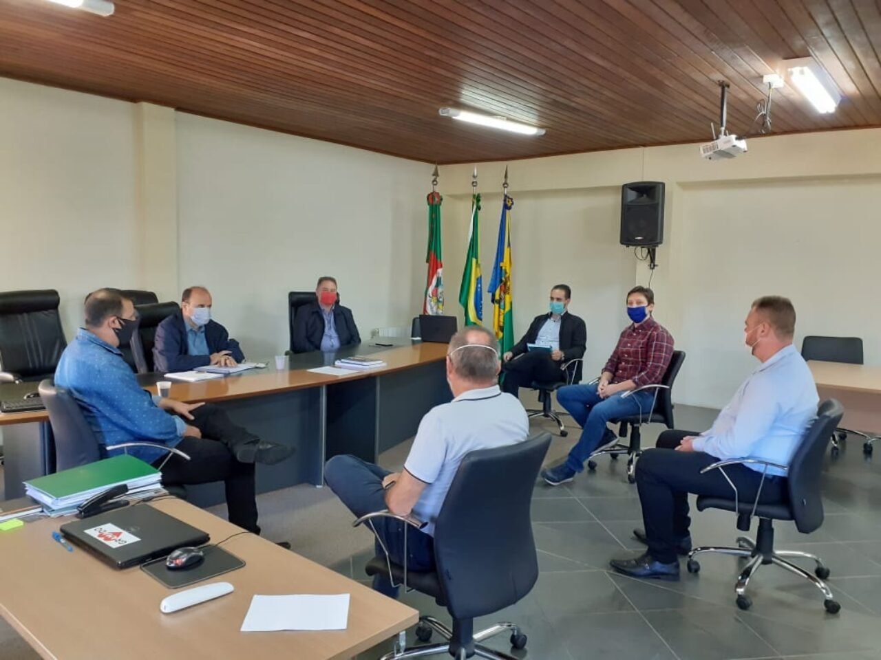 Prefeitos da região debatem regras para flexibilizar abertura de parques e rede hoteleira