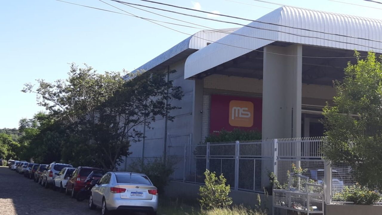 Prefeitura de Três Coroas celebra vinda de empresa que vai gerar mais de 100 empregos