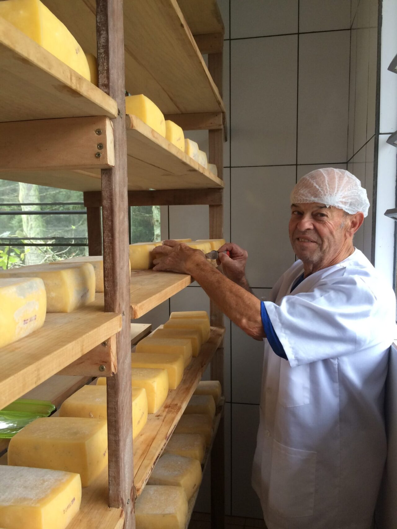 Luiz Alfredo, produtor do queijo serrano