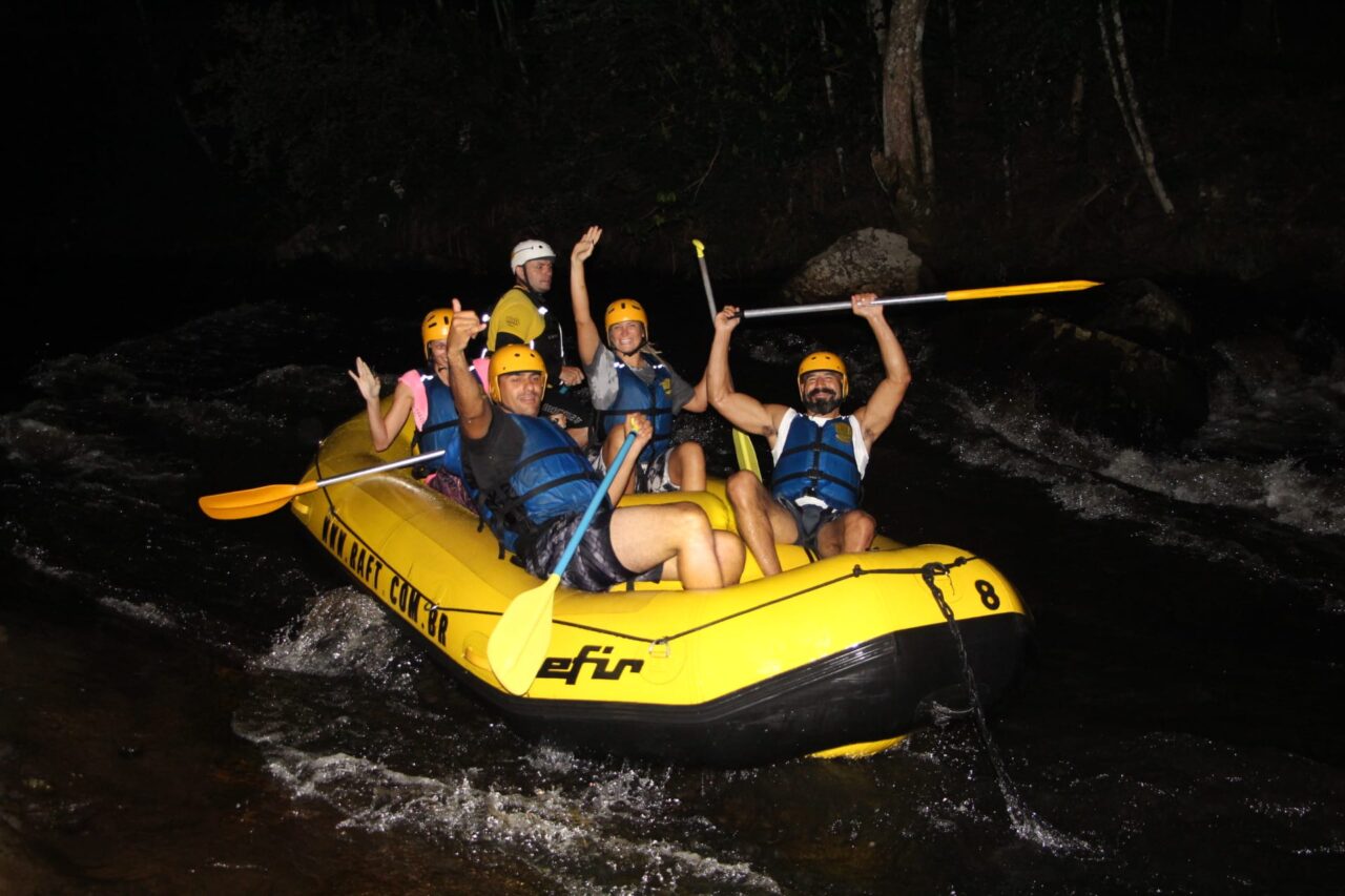 Rafting-Noturno-Raft-Adventure-Park