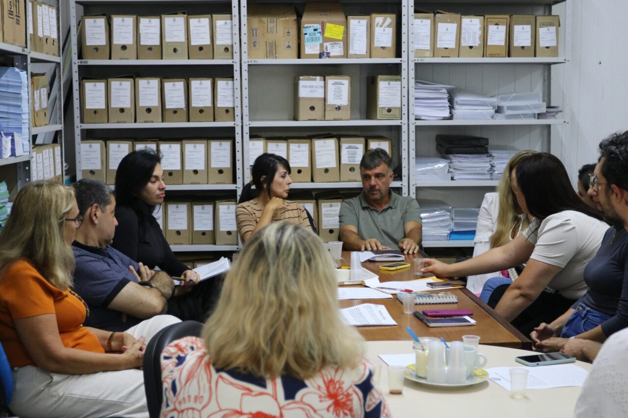 Reunião na Secretaria