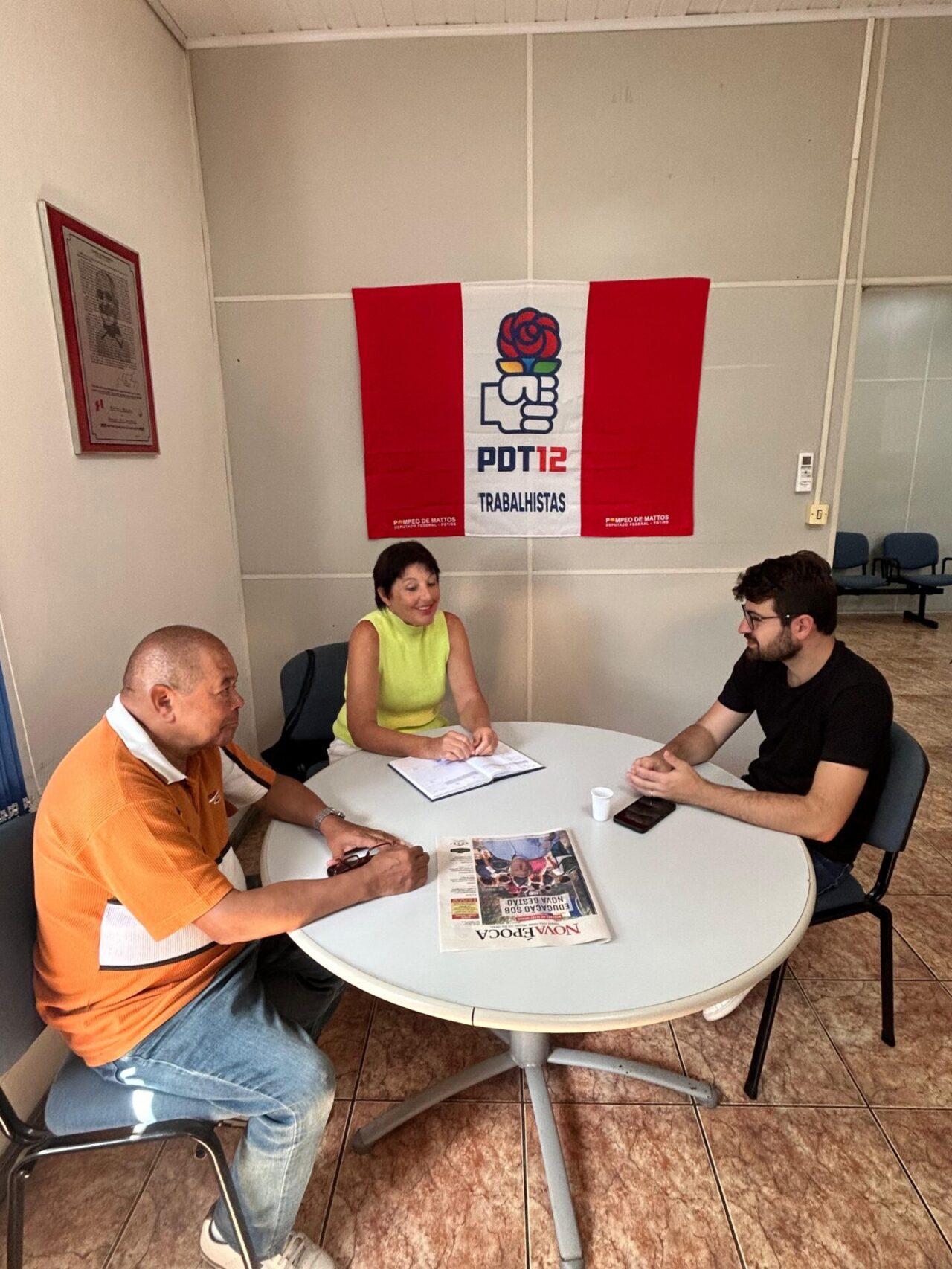 Rodrigo e Diretoria APAE