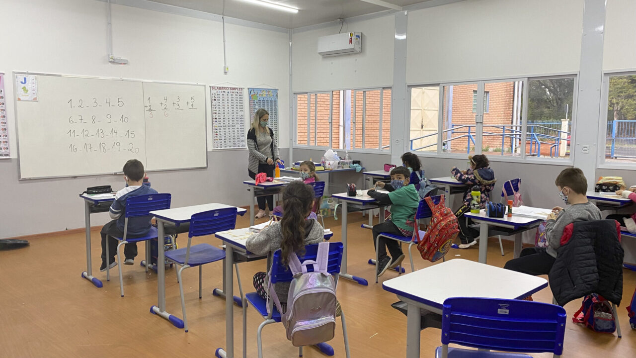 Sala Modular na Escola Dante Bertoluci1