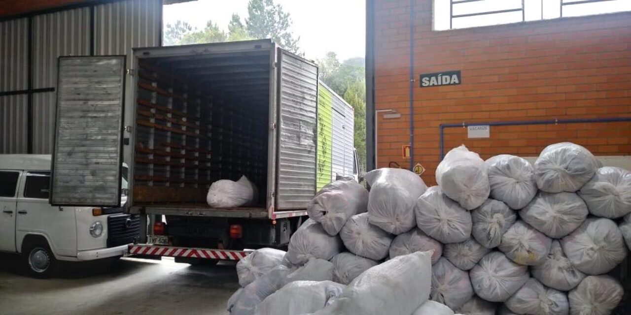 Doações são higienizadas na Lavanderia Industrial da Rede Laghetto