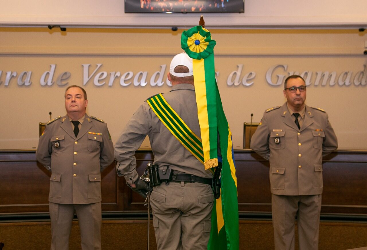 Tenente Coronel Chaves assume o comando do 1º BPAT1