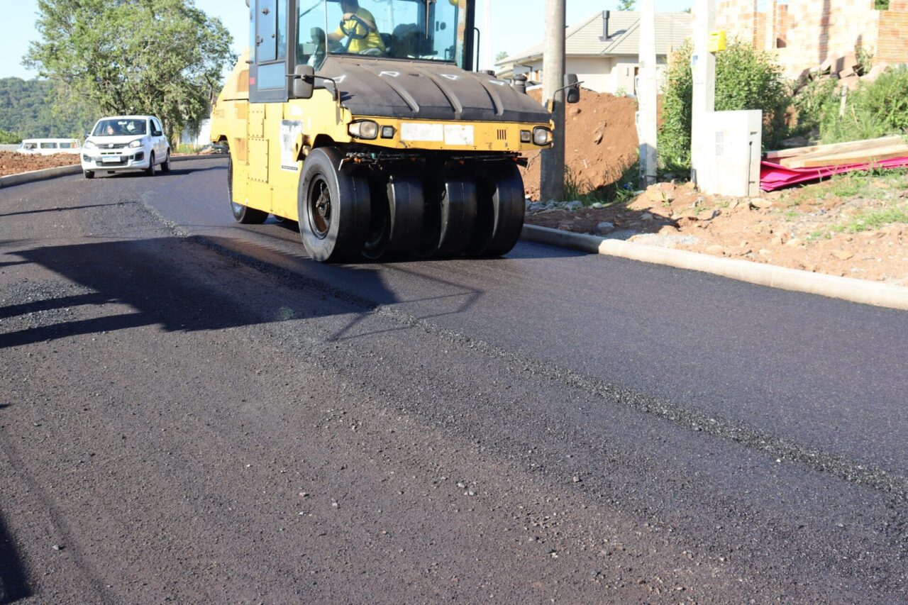 Vale-dos-Pinheiros-Pavimentacao