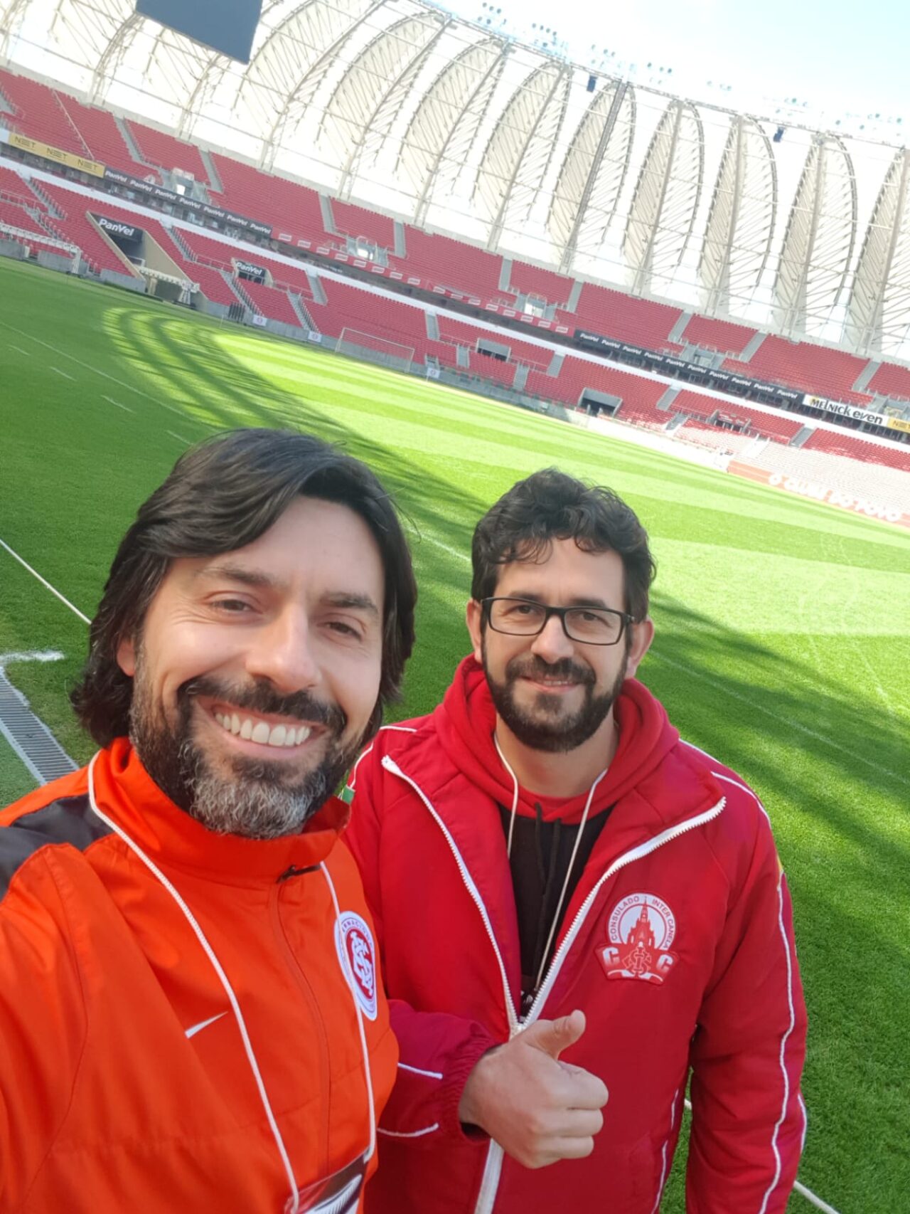 Everton e Claudinho. Foto: Agência Lig