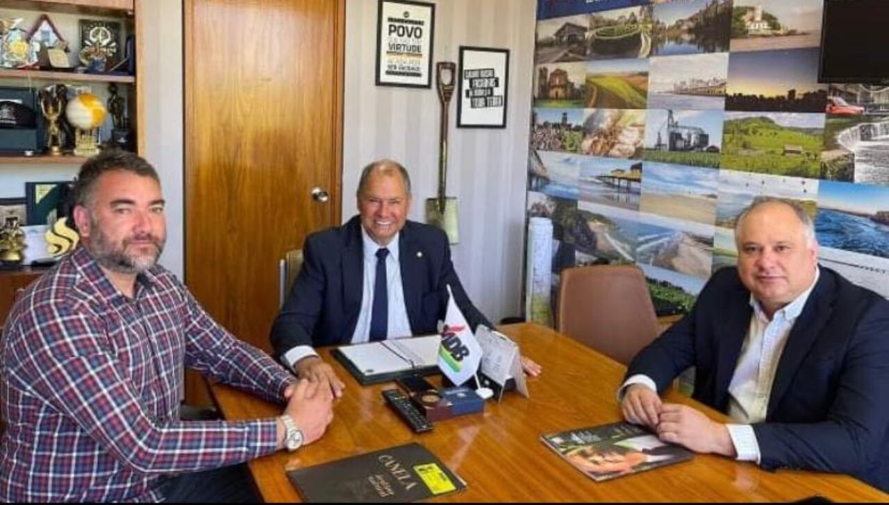 Marcelo Savi, Alceu Moreira e Luciano Silveira
