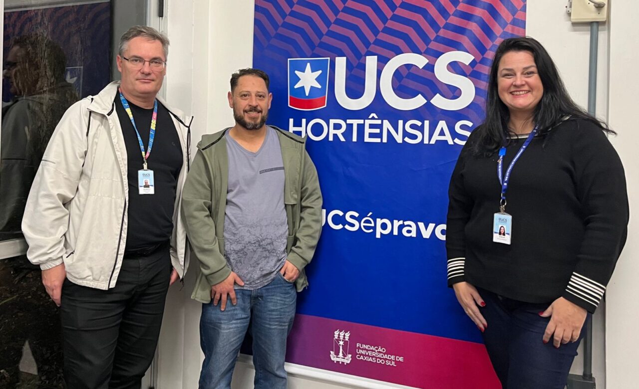 O diretor do Campus, Gilberto Hummes, Francisco Rocha e Evelin Nascimento