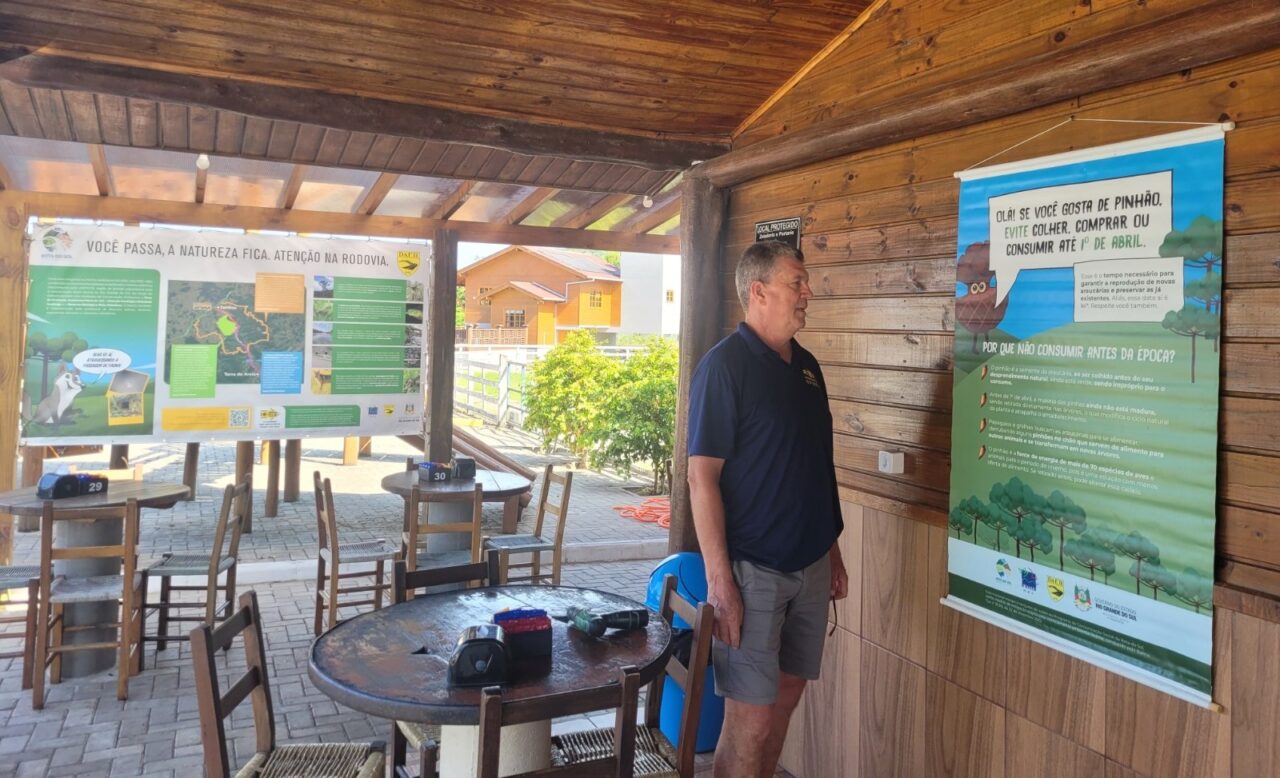 Os banners da campanha estão instalados em pontos estratégicos da rodovia