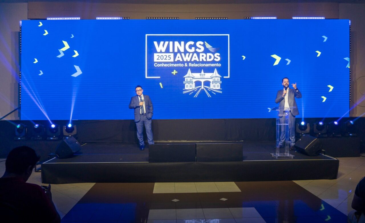 Simon Yin, presidente Hytera Américas, e Flavio Fuchs, vice-presidente da Hytera Brasil