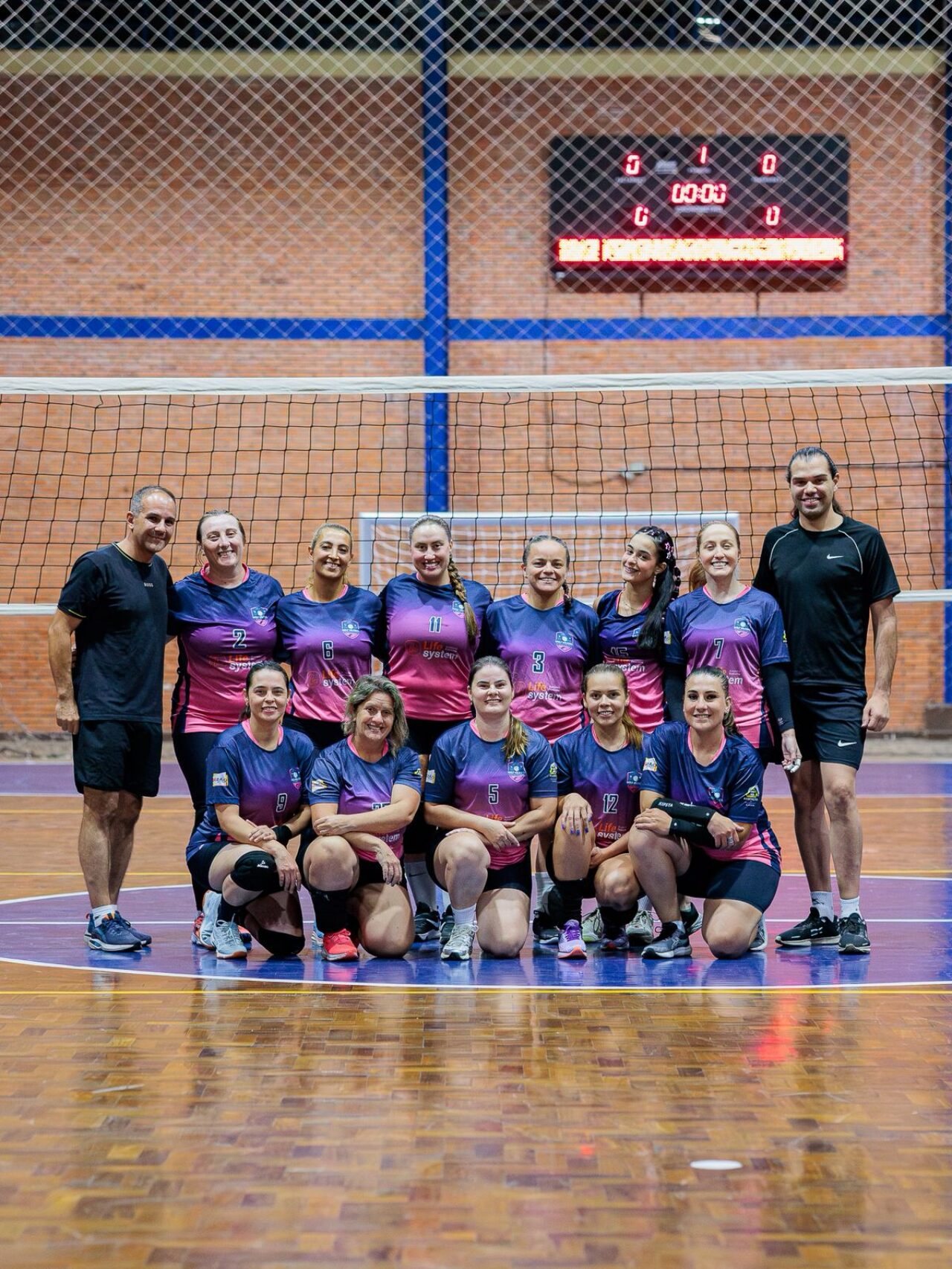 A equipe Wolf estreou com vitória