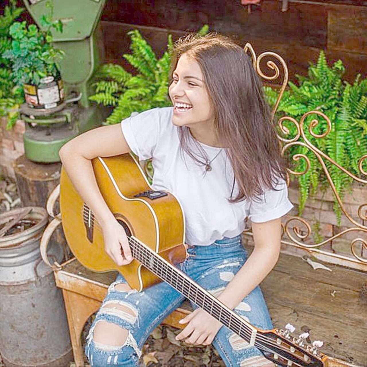 Fotos: Reprodução - 
Astrid Godoi é atração na sexta (20)