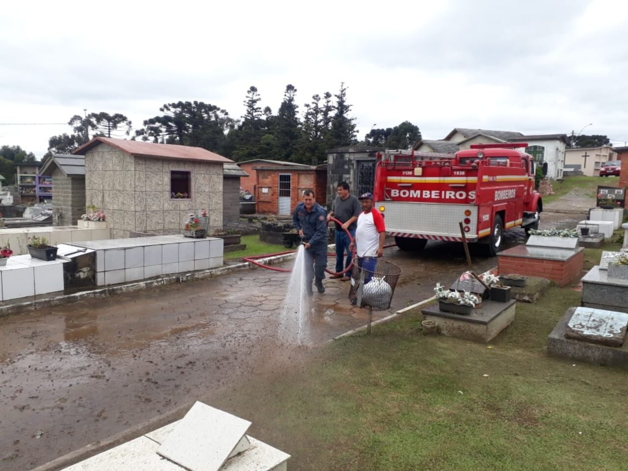 cemitério 10