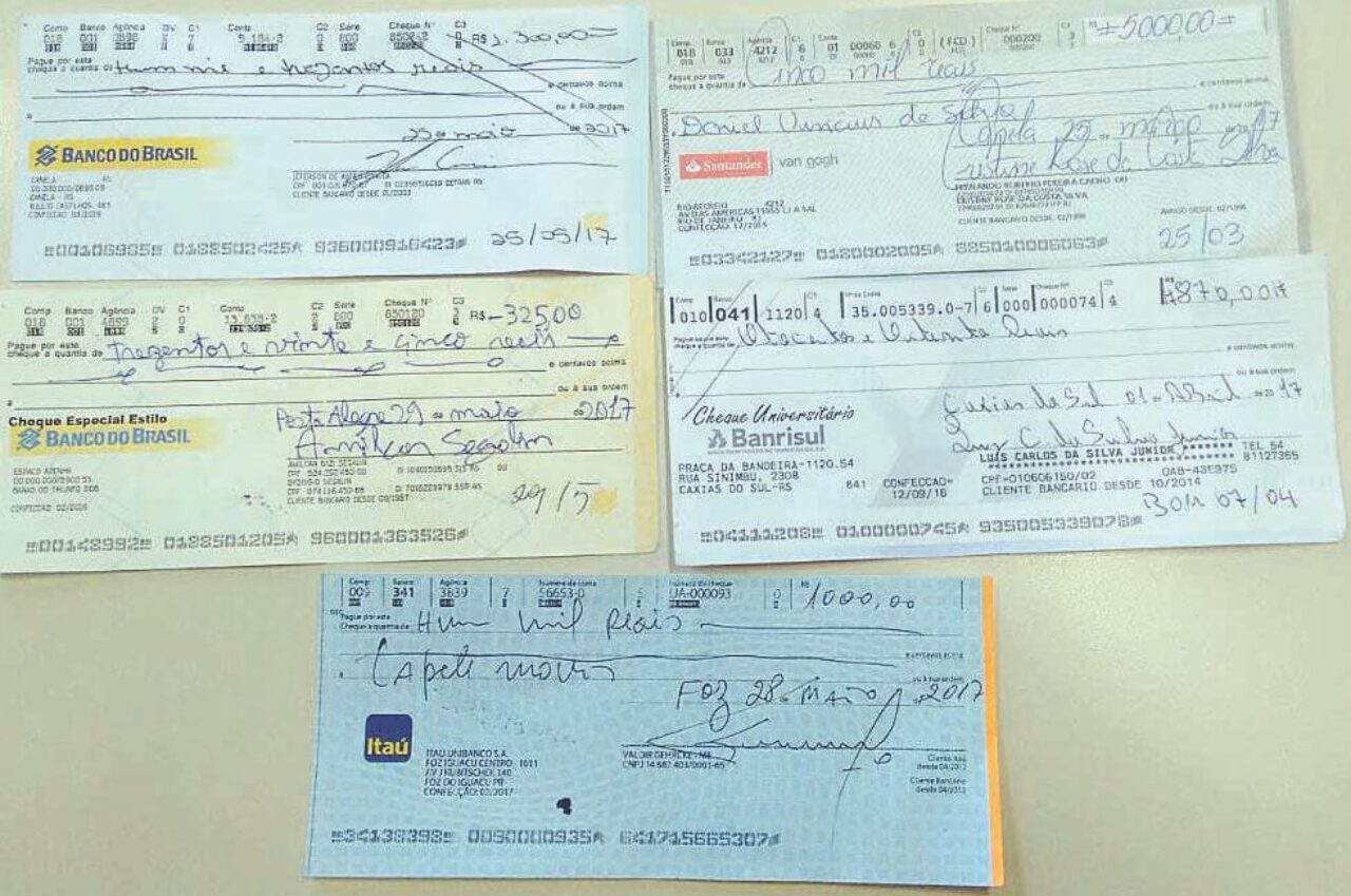 cheques furtados - CAPA