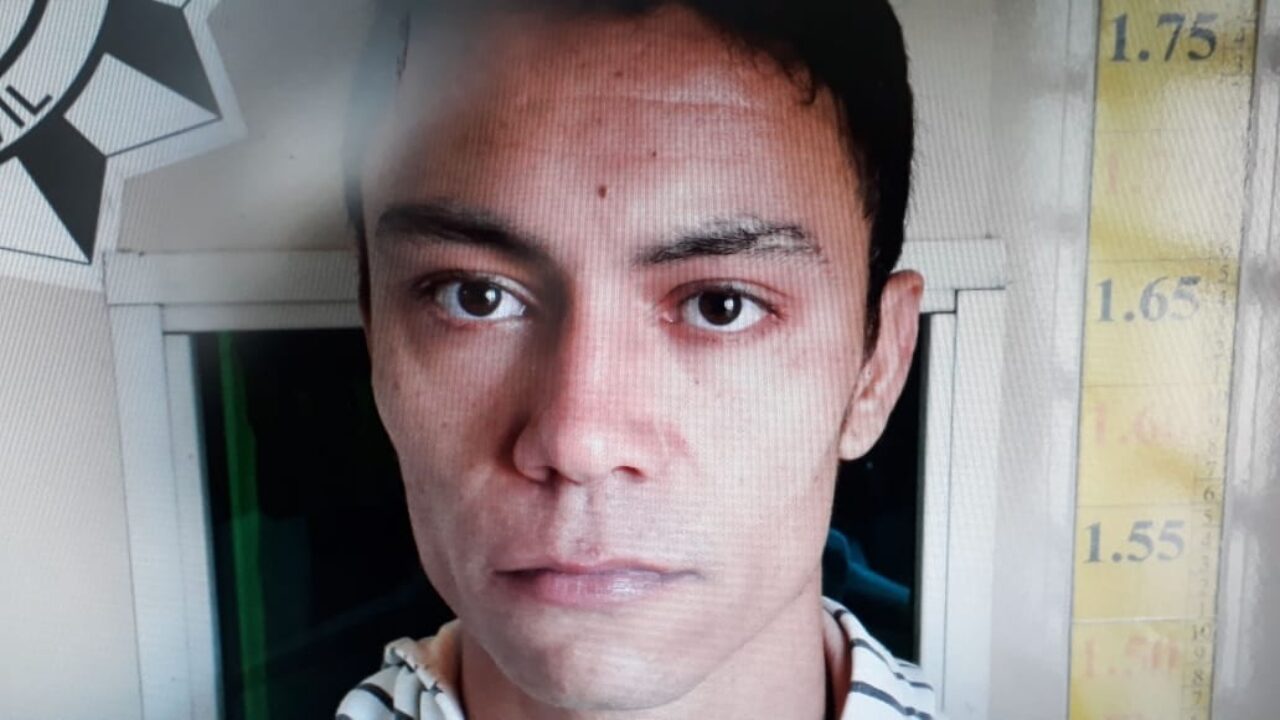Everton Souza Vaz, criminoso conhecido como homem aranha
