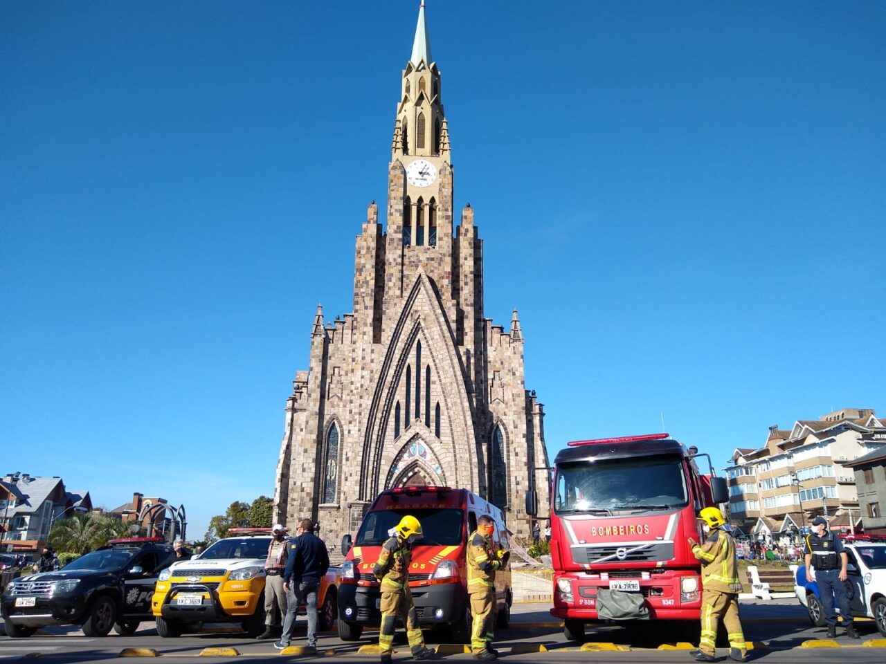 homenagem-bombeiros
