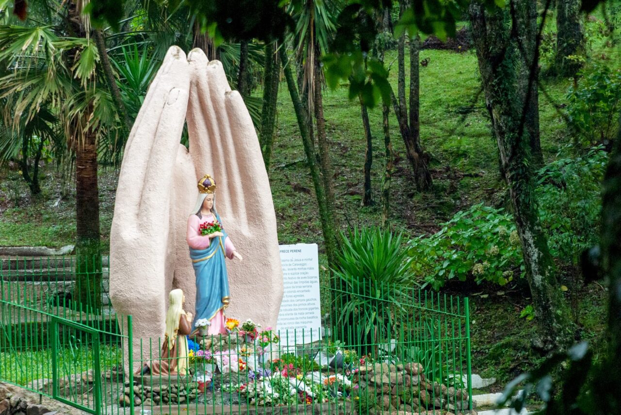 monumento da prece em alta