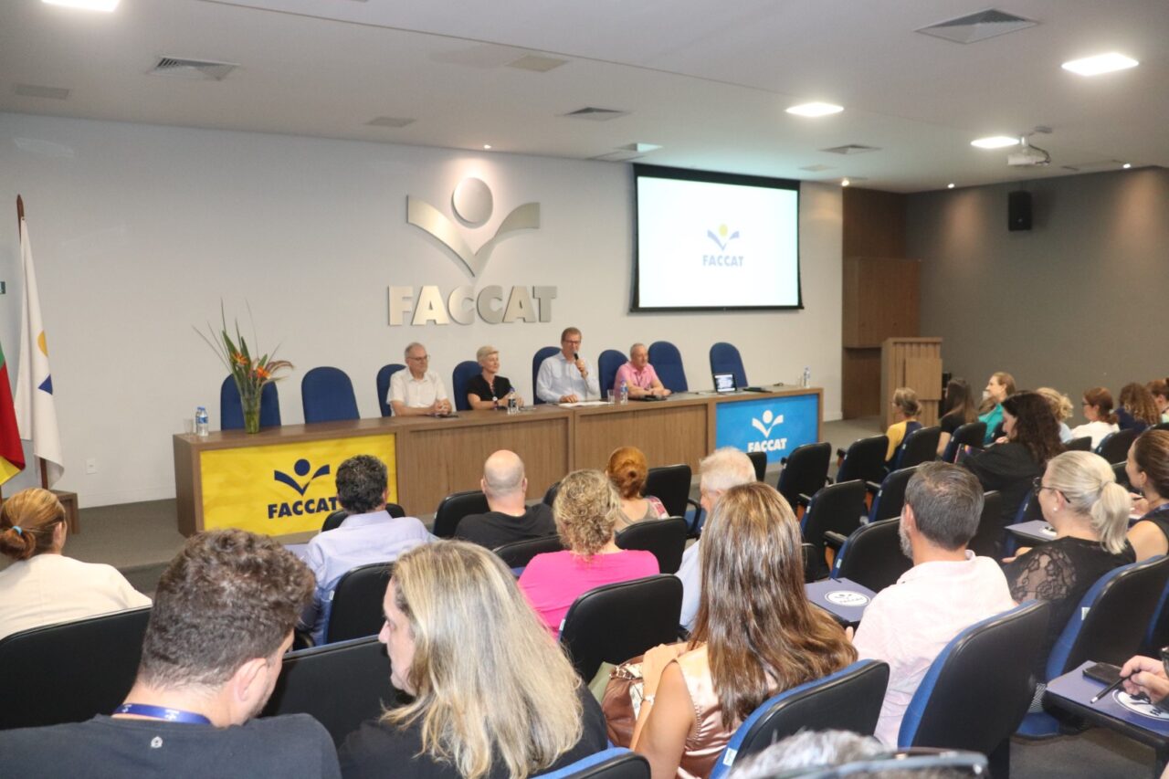 palestra de abertura - credito claucia ferreira (11) (Largo)