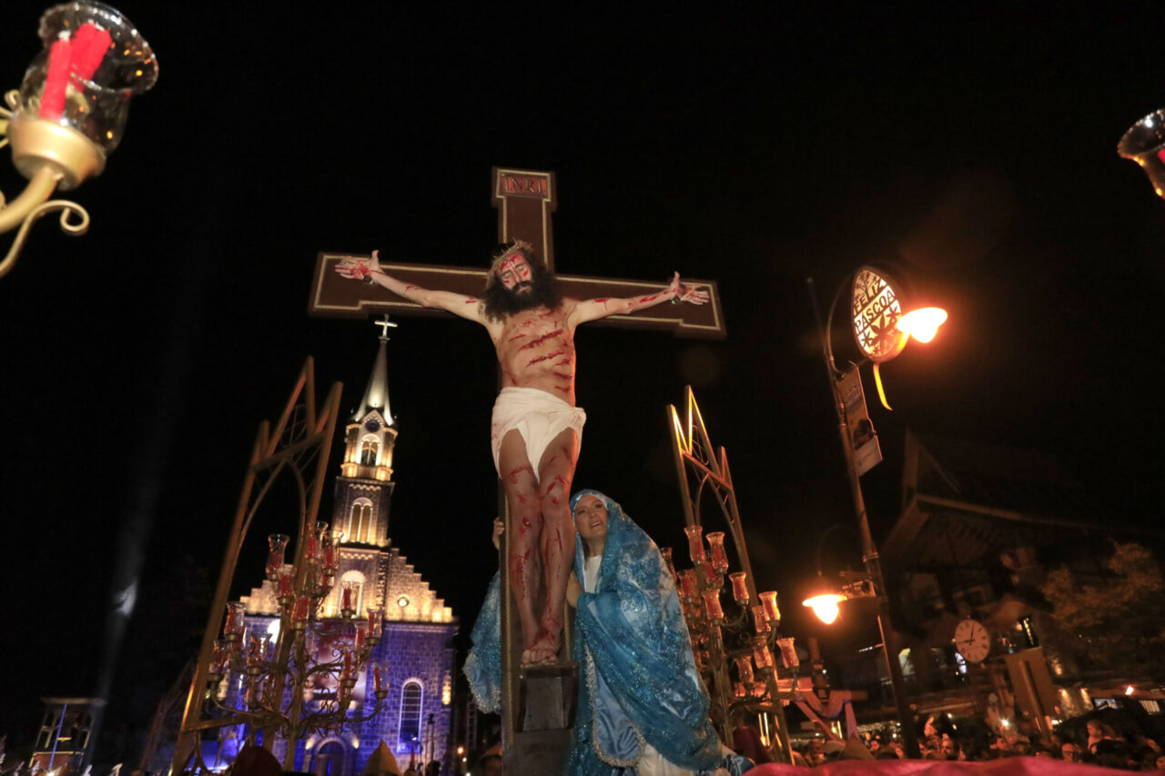 19_04_2019_Pascoa em Gramado_Gramado Aleluia - Procissao dos Passos. Foto Cleiton Thiele/SerraPress