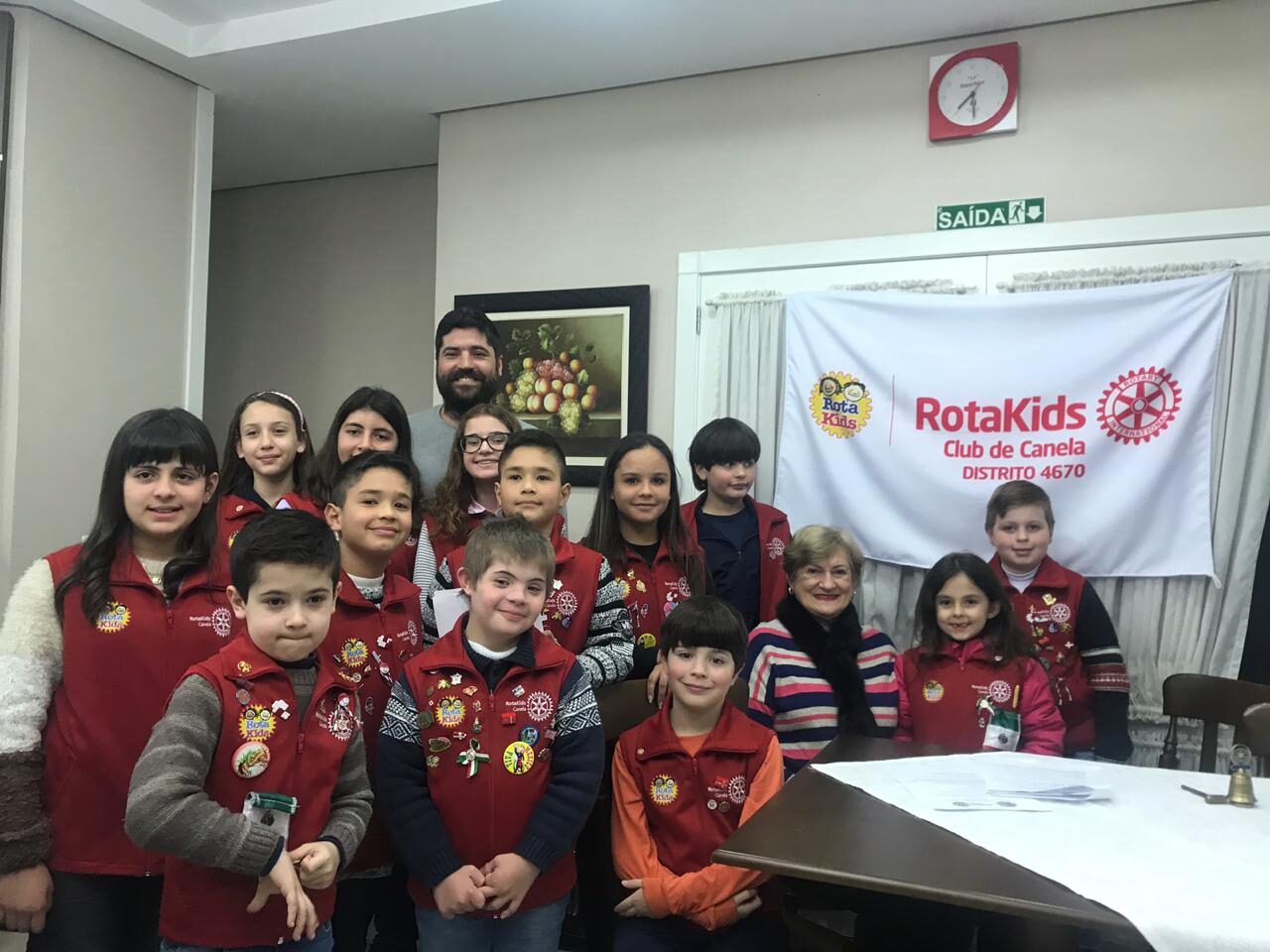 Foto: Divulgação - Nova diretoria do Rotary Kids Canela