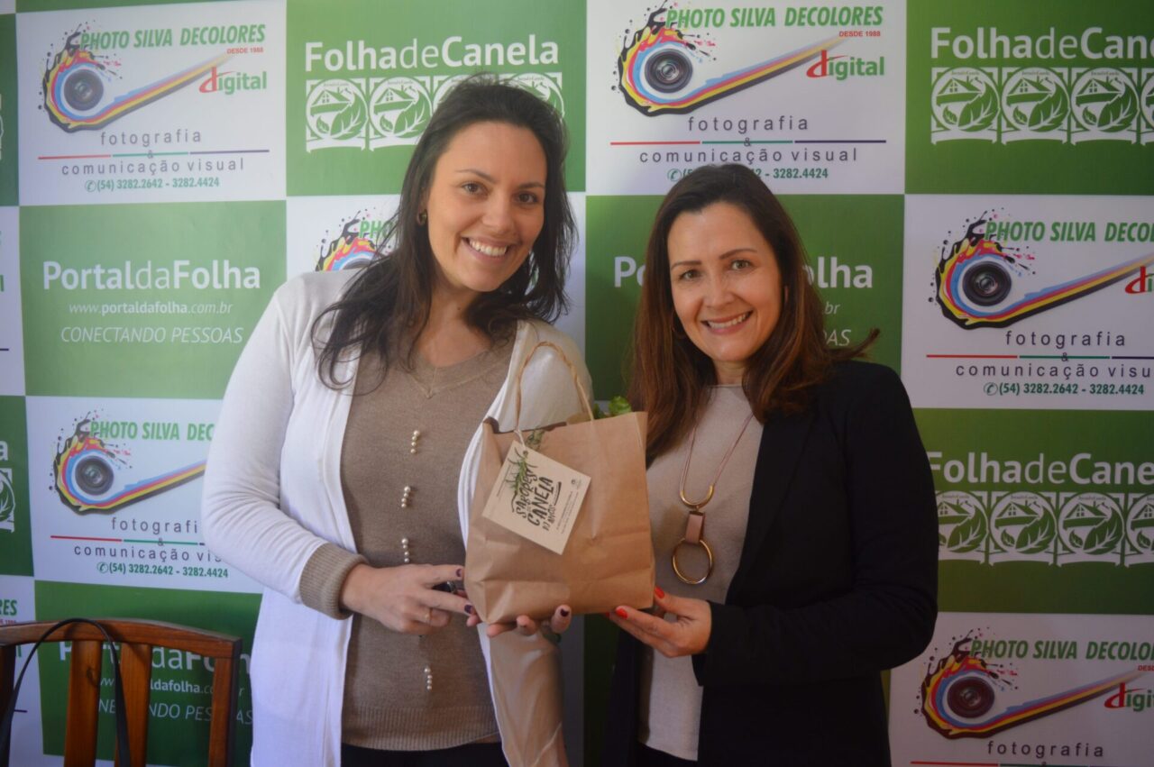 Foto: Francisco Rocha - Samanta e Adriana divulgam o evento