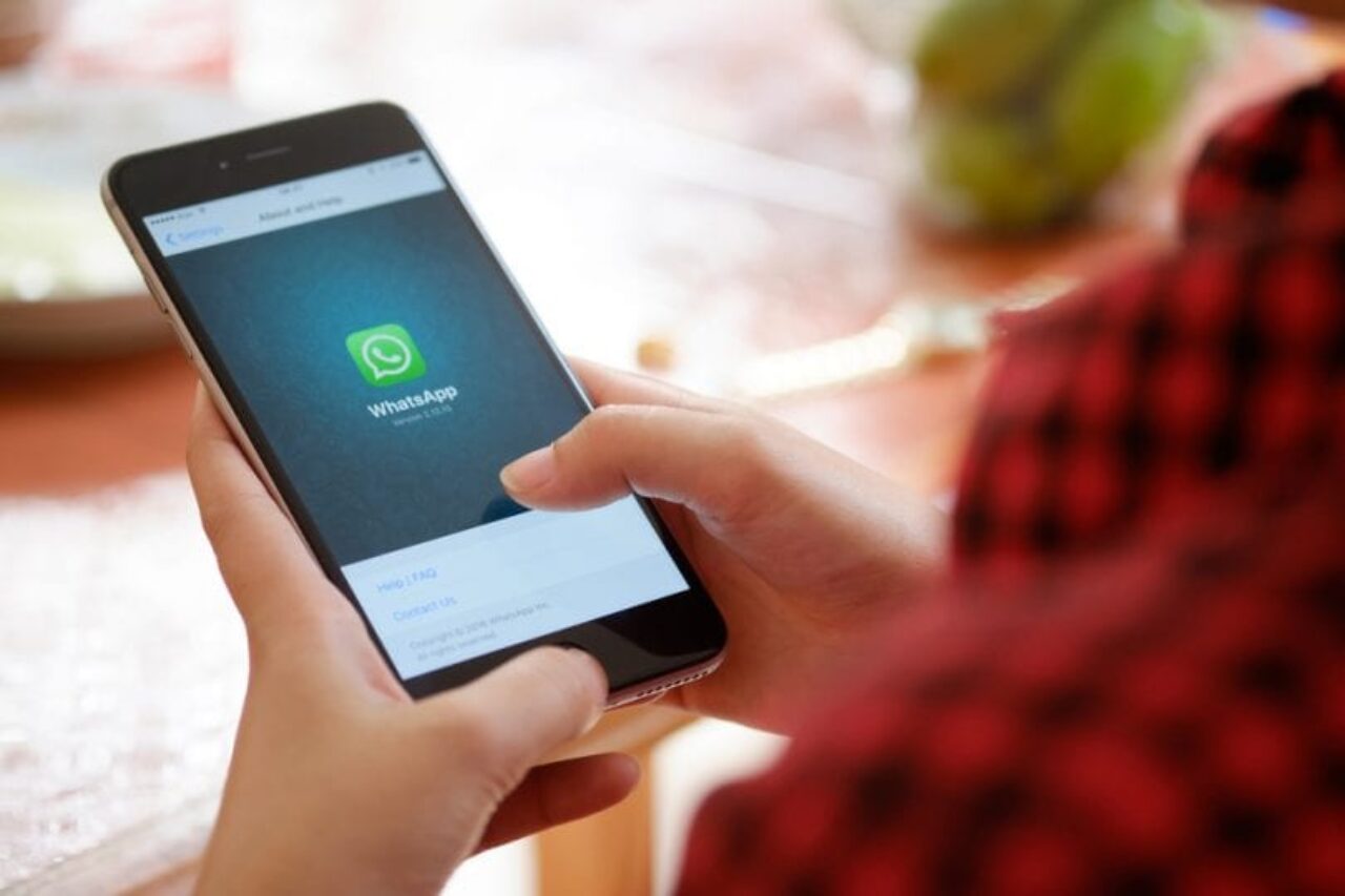 whatsapp-baixar-celular-810x540